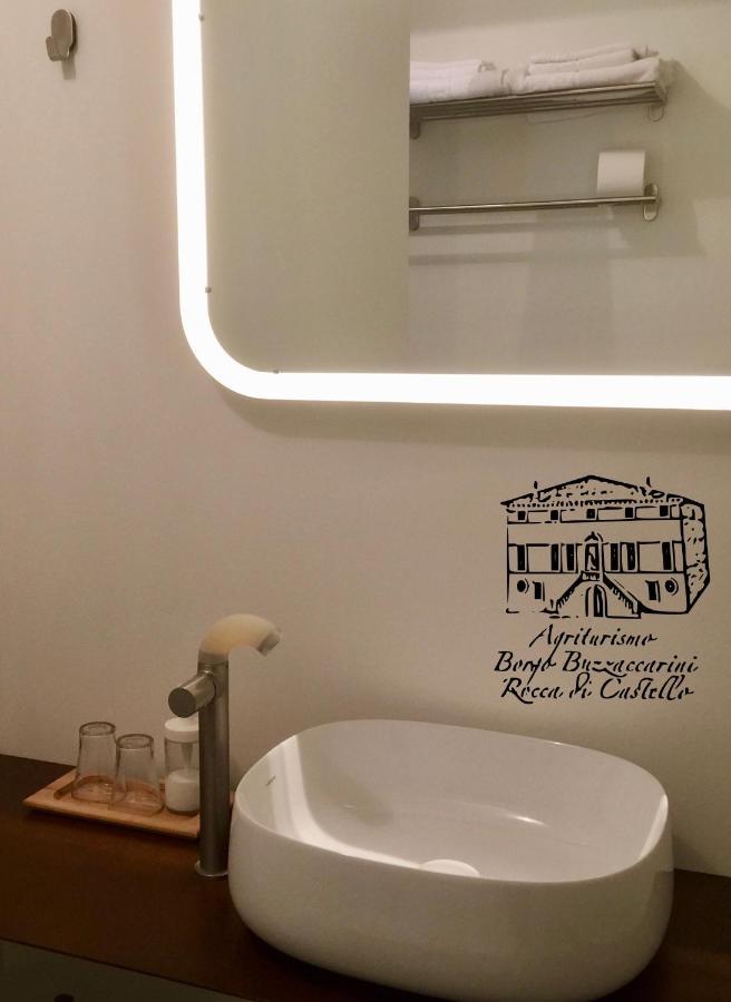Agriturismo Borgo Buzzaccarini Rocca Di Castello モンセーリチェ エクステリア 写真