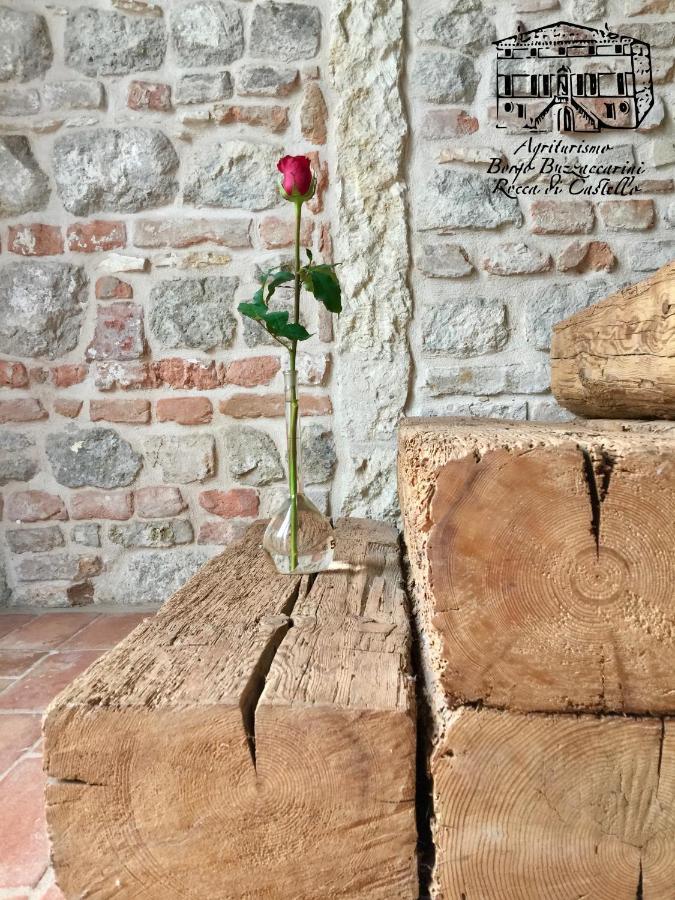 Agriturismo Borgo Buzzaccarini Rocca Di Castello モンセーリチェ エクステリア 写真