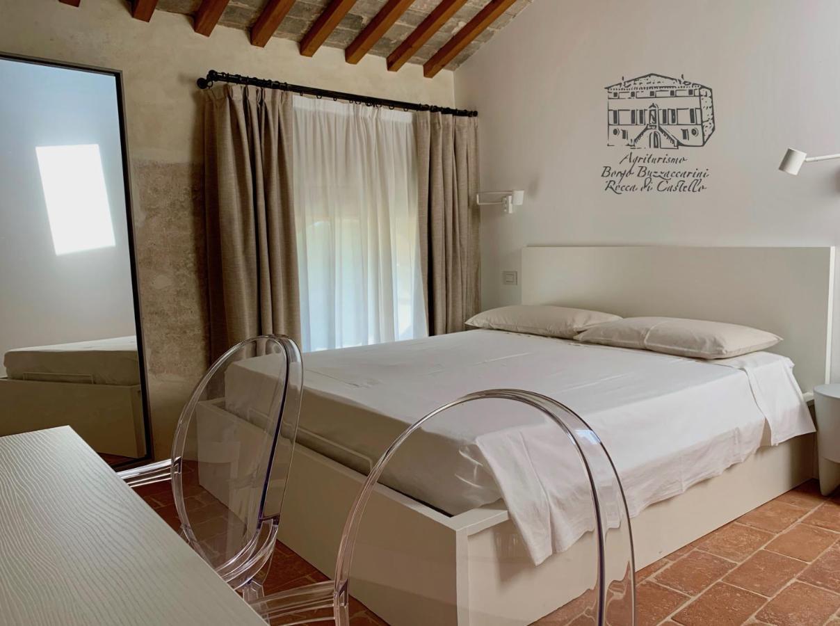 Agriturismo Borgo Buzzaccarini Rocca Di Castello モンセーリチェ エクステリア 写真