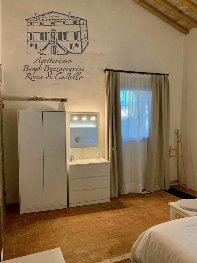 Agriturismo Borgo Buzzaccarini Rocca Di Castello モンセーリチェ エクステリア 写真
